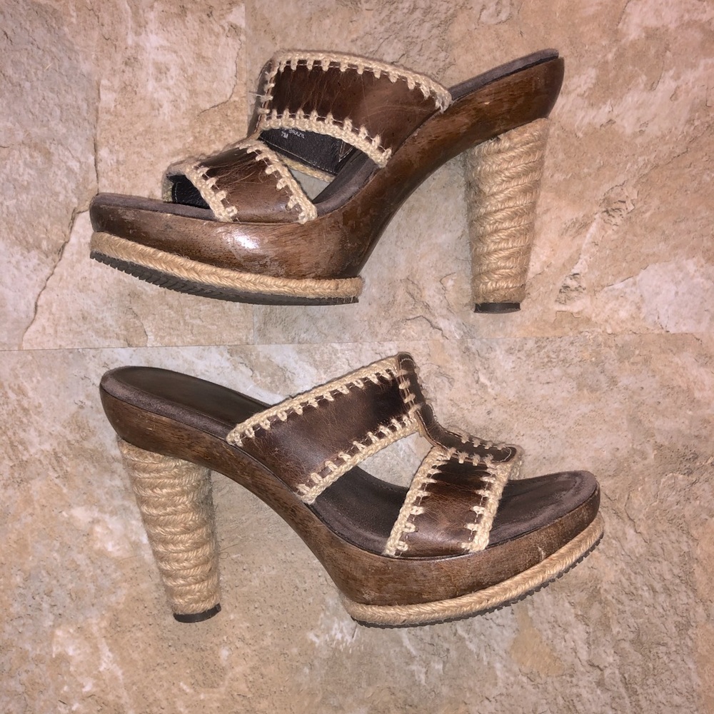 Wooden Leather Sandals. Brazilian Boutique. 7M